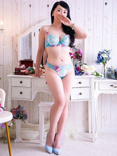 今すぐご案内可能です！！※高級入浴剤＆真珠パンティ持参※『北原　よしみ』まさに京美人！癒し度満点の極上スレンダー美白献身妻！！